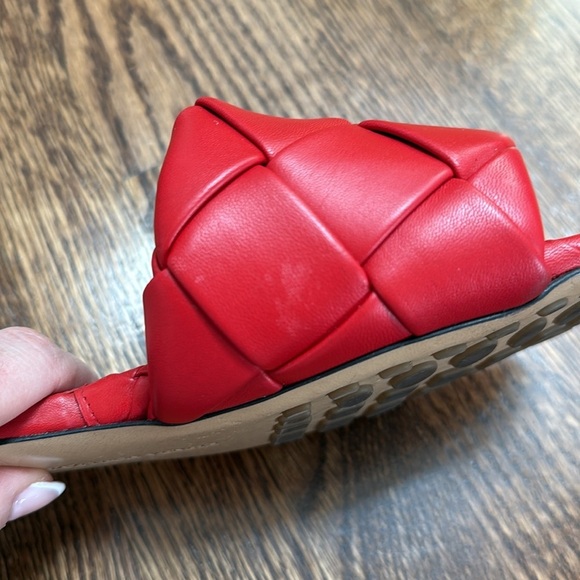 Bottega Veneta Lido sandals - Picture 7 of 11